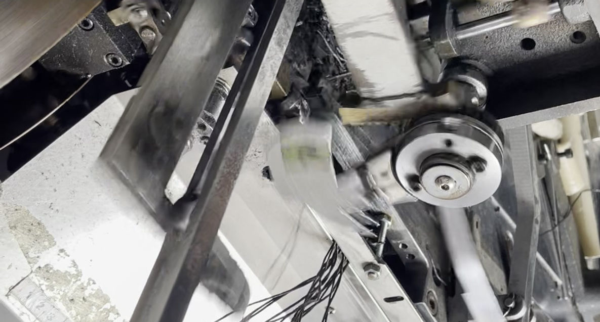 paper string knotting machine